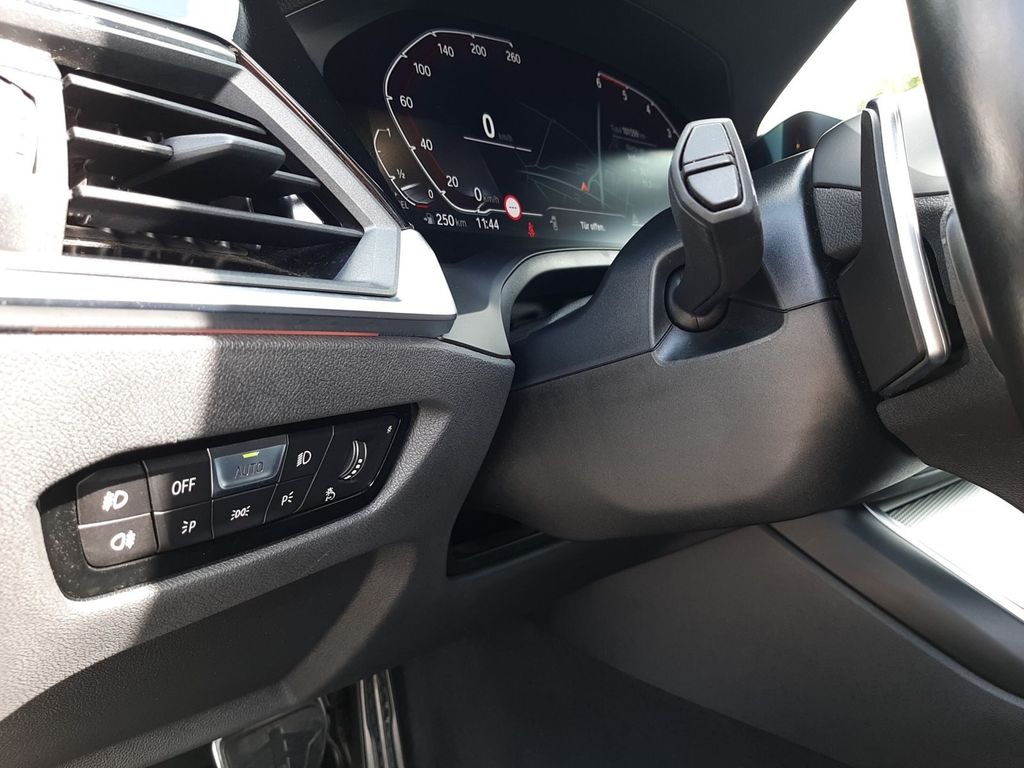 BMW 320 d Touring M-Sport HiFi DAB Komfortzg. Shz uvm