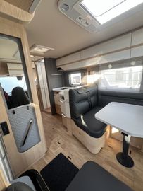 HYMER  ERIBA  HYMERCAR B-Klasse ML I 780 *Aktion Hubstützenanlage*