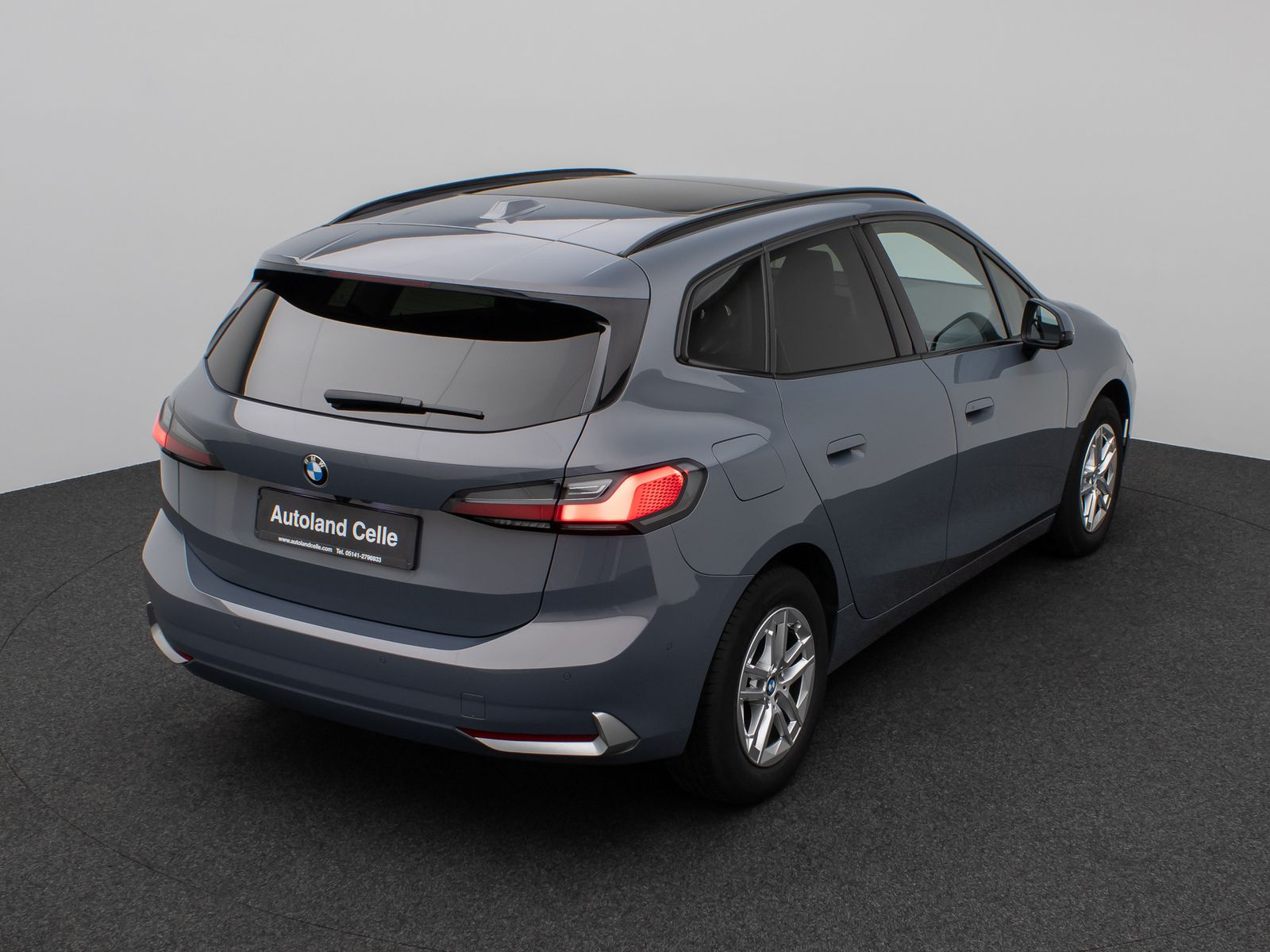 Fahrzeugabbildung BMW 218d Active Tourer Panorama 360°HUD Komfort AHK