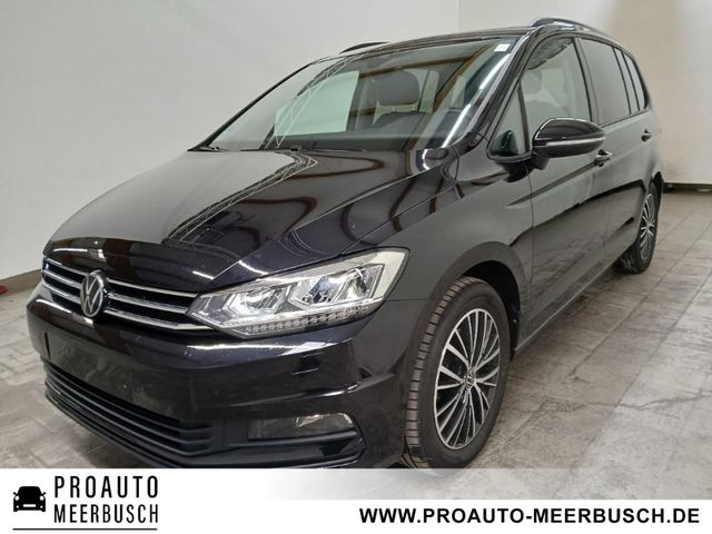 Volkswagen Touran Comfortline AHK/ACC/EASYOPEN/PANO/RFK