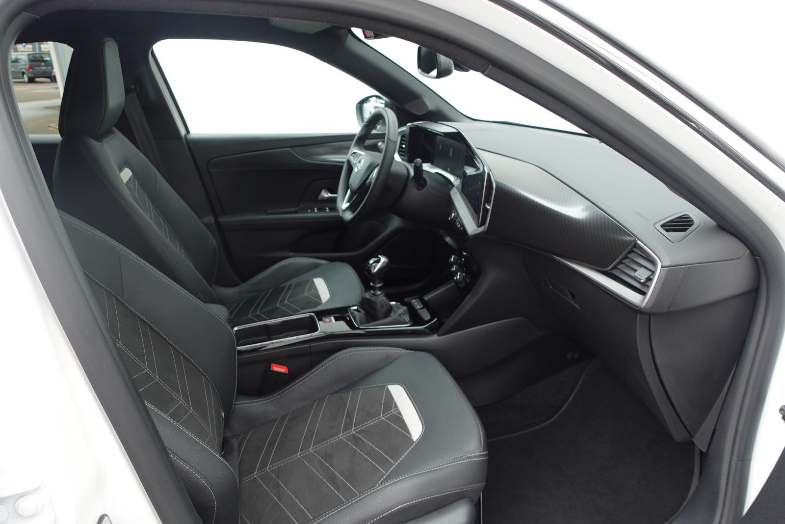 Fahrzeugabbildung Opel Mokka 1.2Turbo Ultimate Navi, Sitzh.,Kamera,PDC