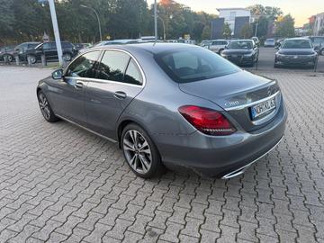 صورة 3 لـ 2018 Mercedes-BENZ C 180