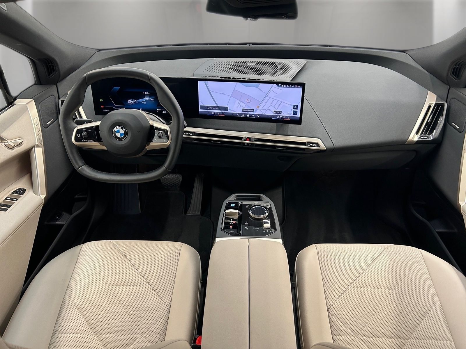 BMW iX - Bild 12