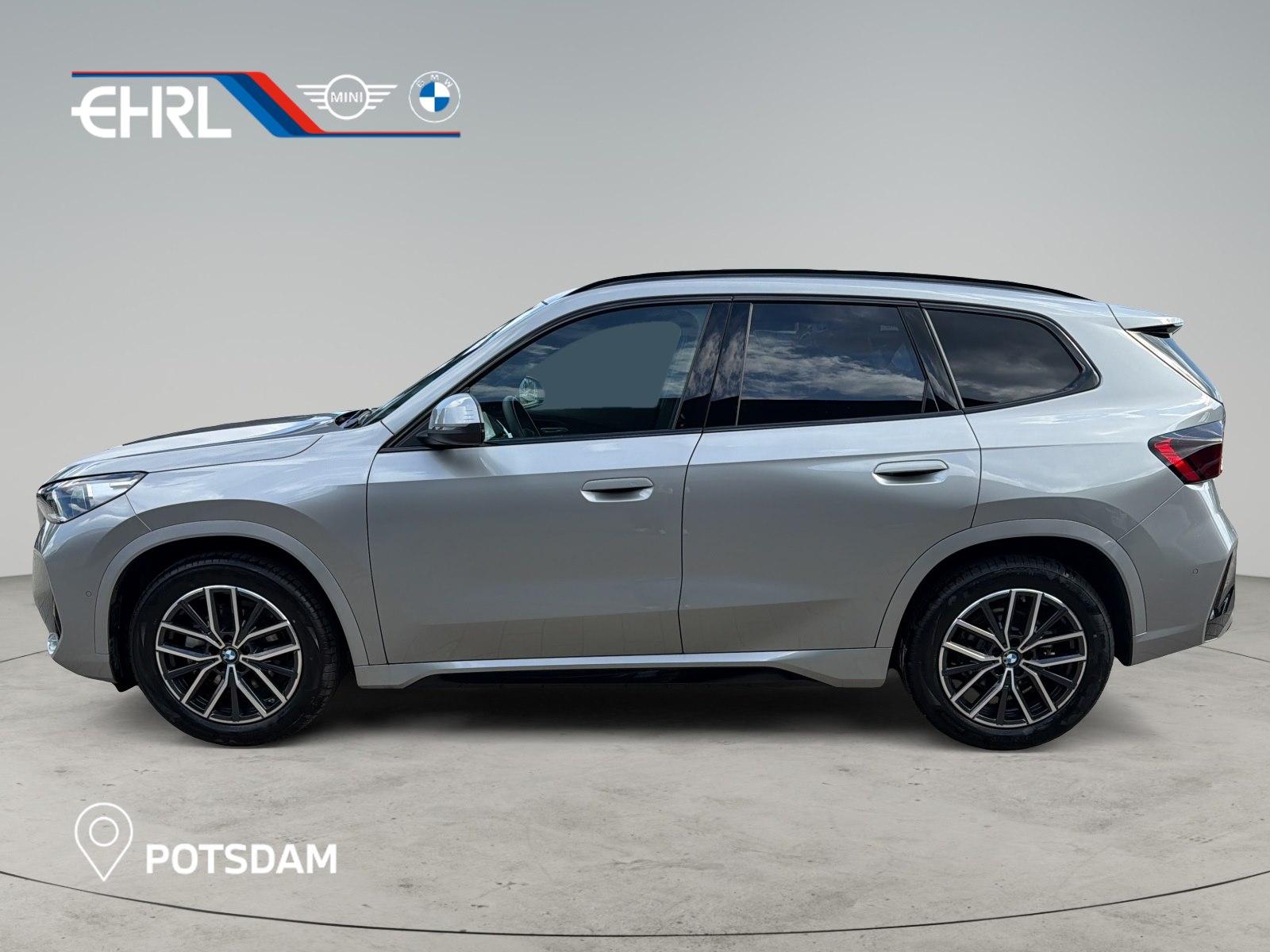 BMW X1 sDrive18i M Sportpaket | AHK PANO RFK HIFI BT