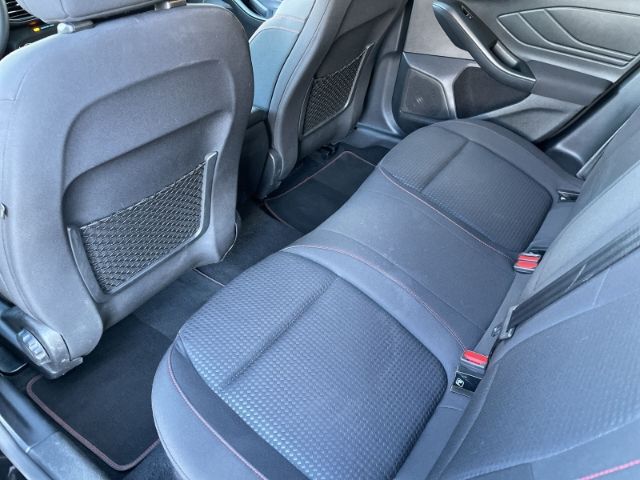 Fahrzeugabbildung Ford Focus 1.0 EcoBoost Mild-Hybrid, ST-Line Navi, Ei