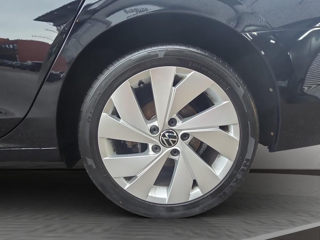 Volkswagen Golf 8 Variant Style 2.0 TDI DSG NaviPro AHK LED