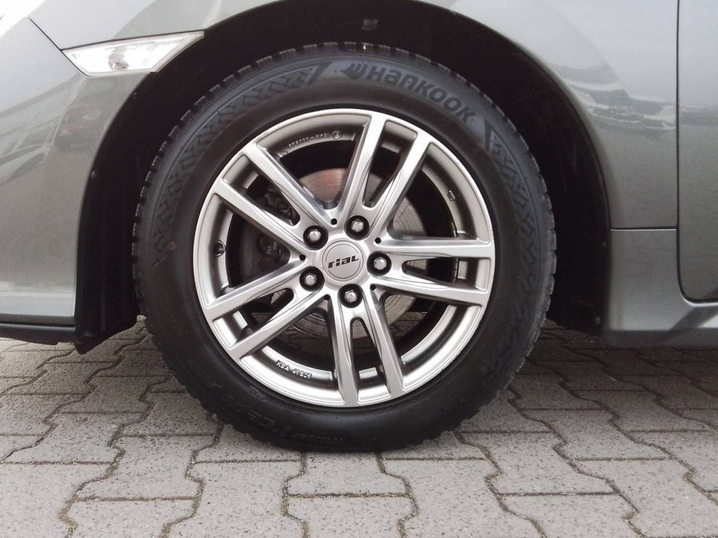 Fahrzeugabbildung Honda Civic 1.0 Turbo Elegance