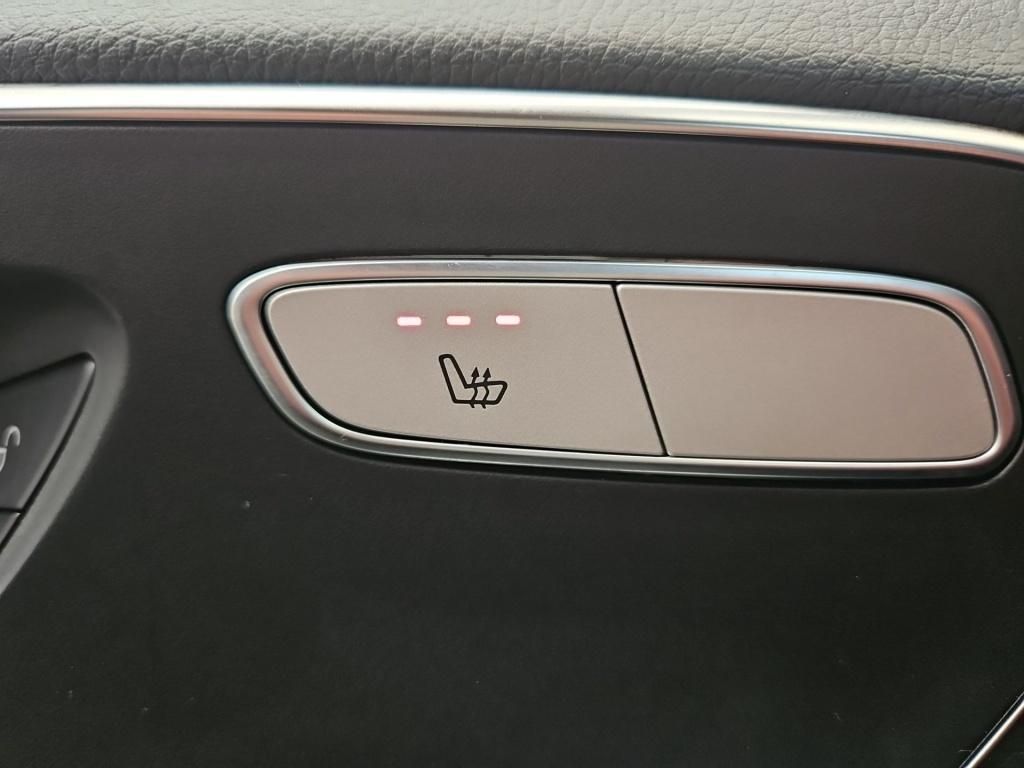 Fahrzeugabbildung Mercedes-Benz EQV 300 AVG extralang 8 Sitze 3x Klima ele. ST