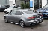 Jaguar XE R-Dynamic SE 4x4*LEDER*MERIDIAN*LED*360* - Jaguar XE SE mit Diesel-Antrieb