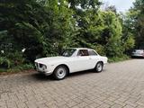 Alfa Romeo Giulia Sprint GT Veloce Kantenhaube TÜV neu H - Alfa Romeo GT Oldtimer