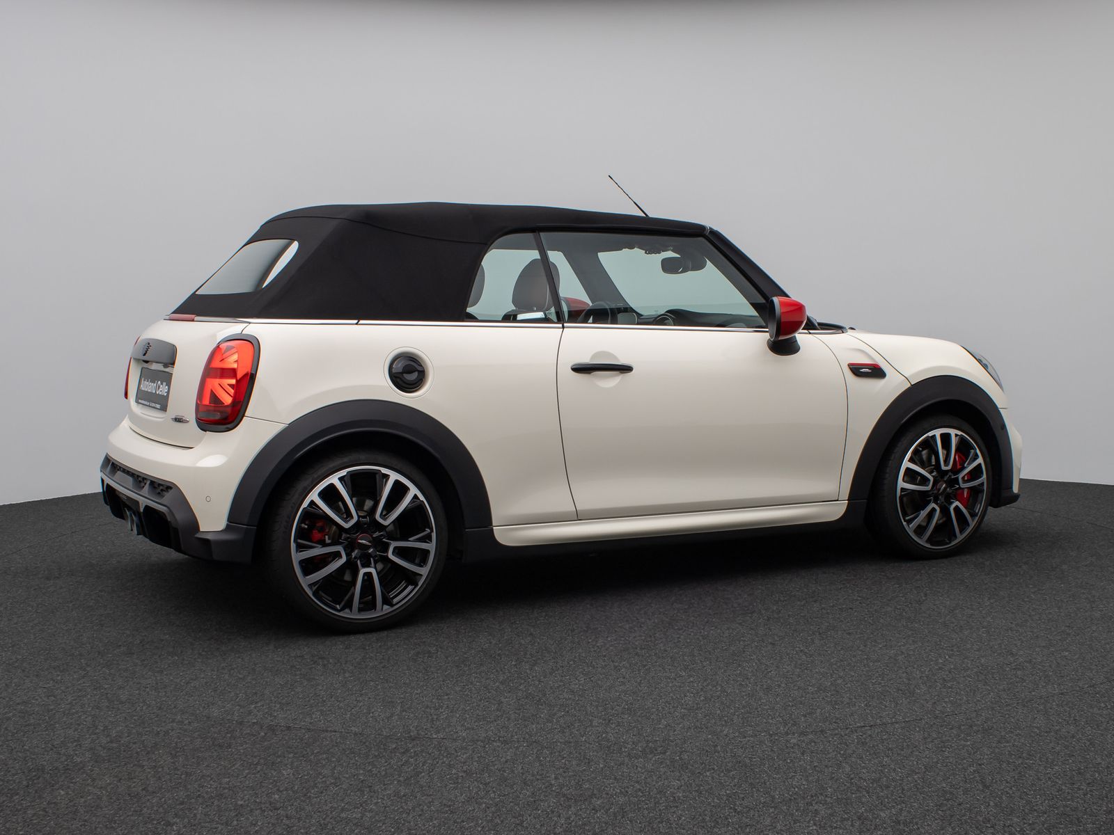 Fahrzeugabbildung MINI John Cooper Works Cabrio Kamera HUD DAB H/K Voll
