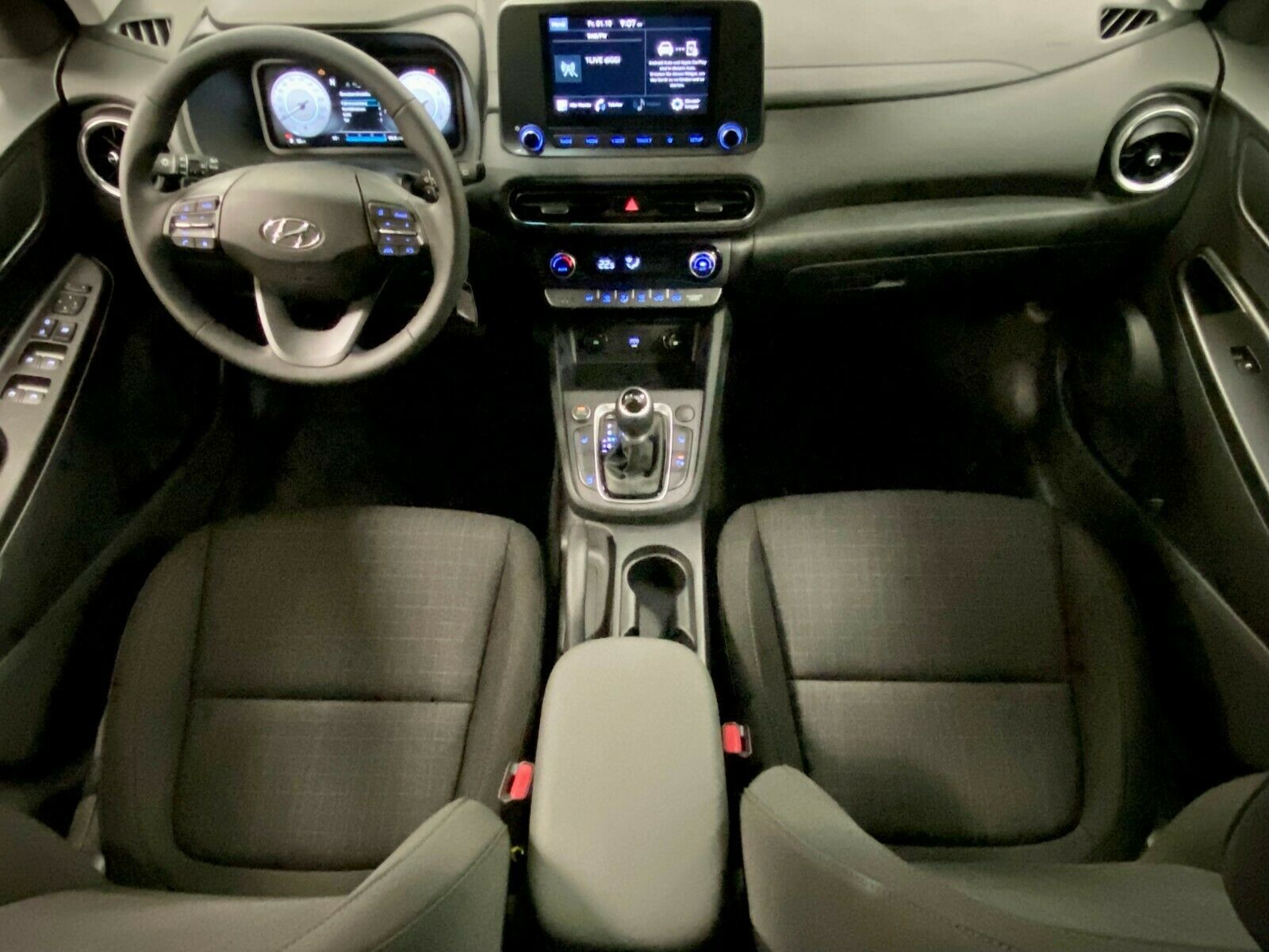 Fahrzeugabbildung Hyundai Kona 1.0 T-GDI AT+KAMERA+TEMPOMAT+AUTOMATIK+16"+