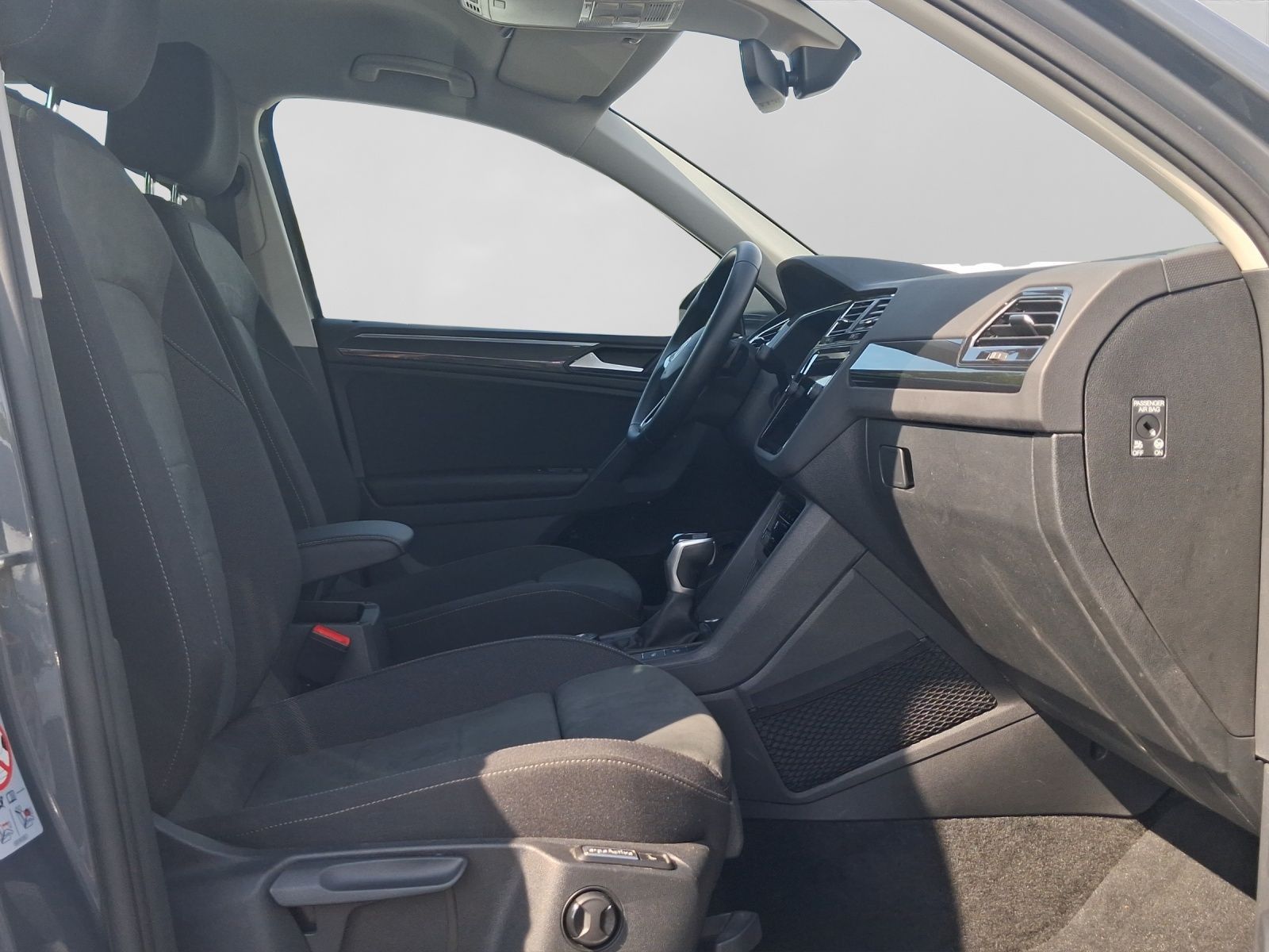Volkswagen Tiguan 2.0 TDI DSG 4M ELEGANCE MATRIX NAVI AHK foto 4