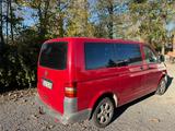 Volkswagen T5 Transporter, Klima, 9-Sitzer, AHK - gebrauchte VW T5 Transporter aus dem Jahr 2005