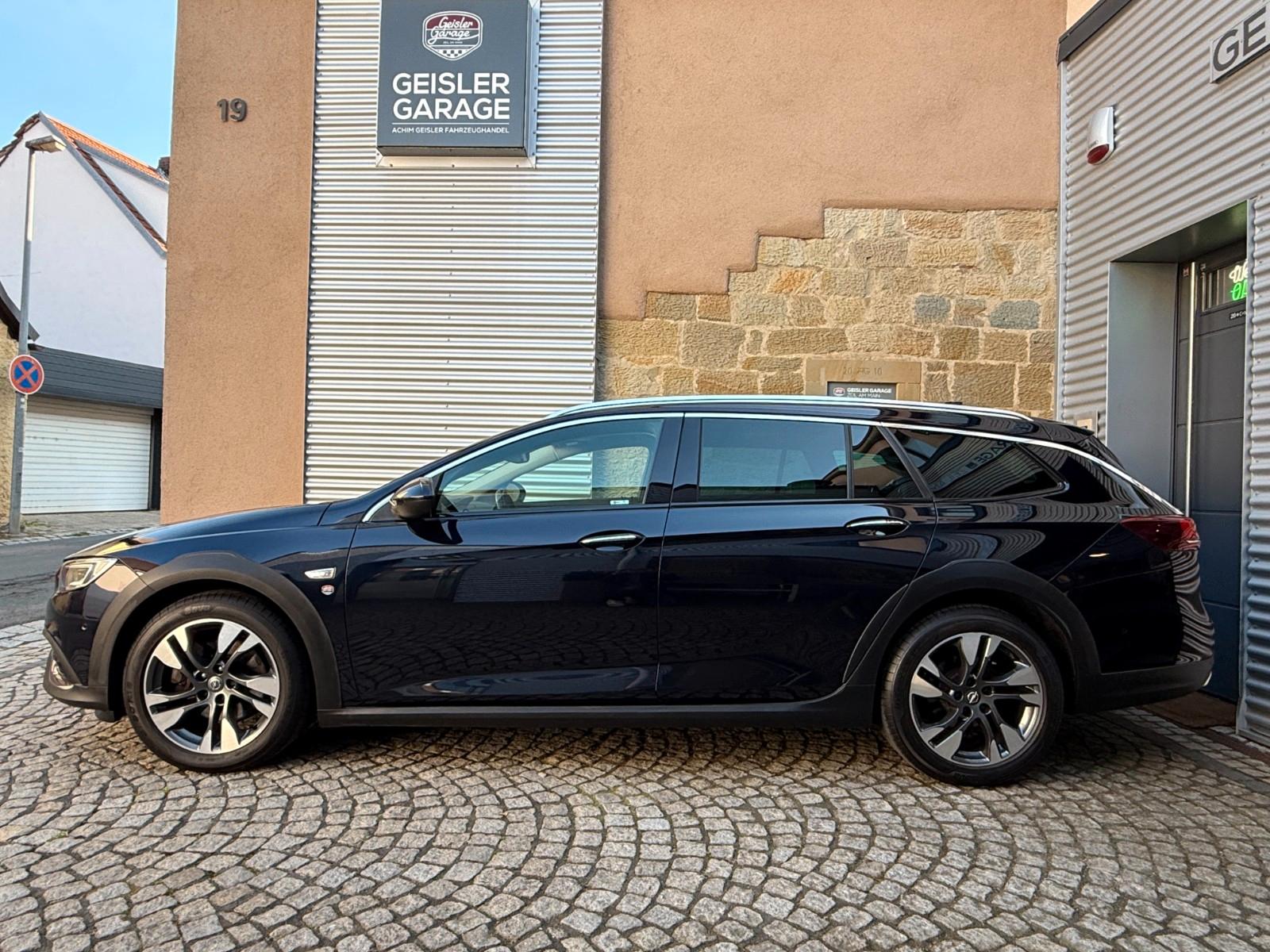 Opel Insignia Country Tourer 4x4 App Cam LED 8xRäder