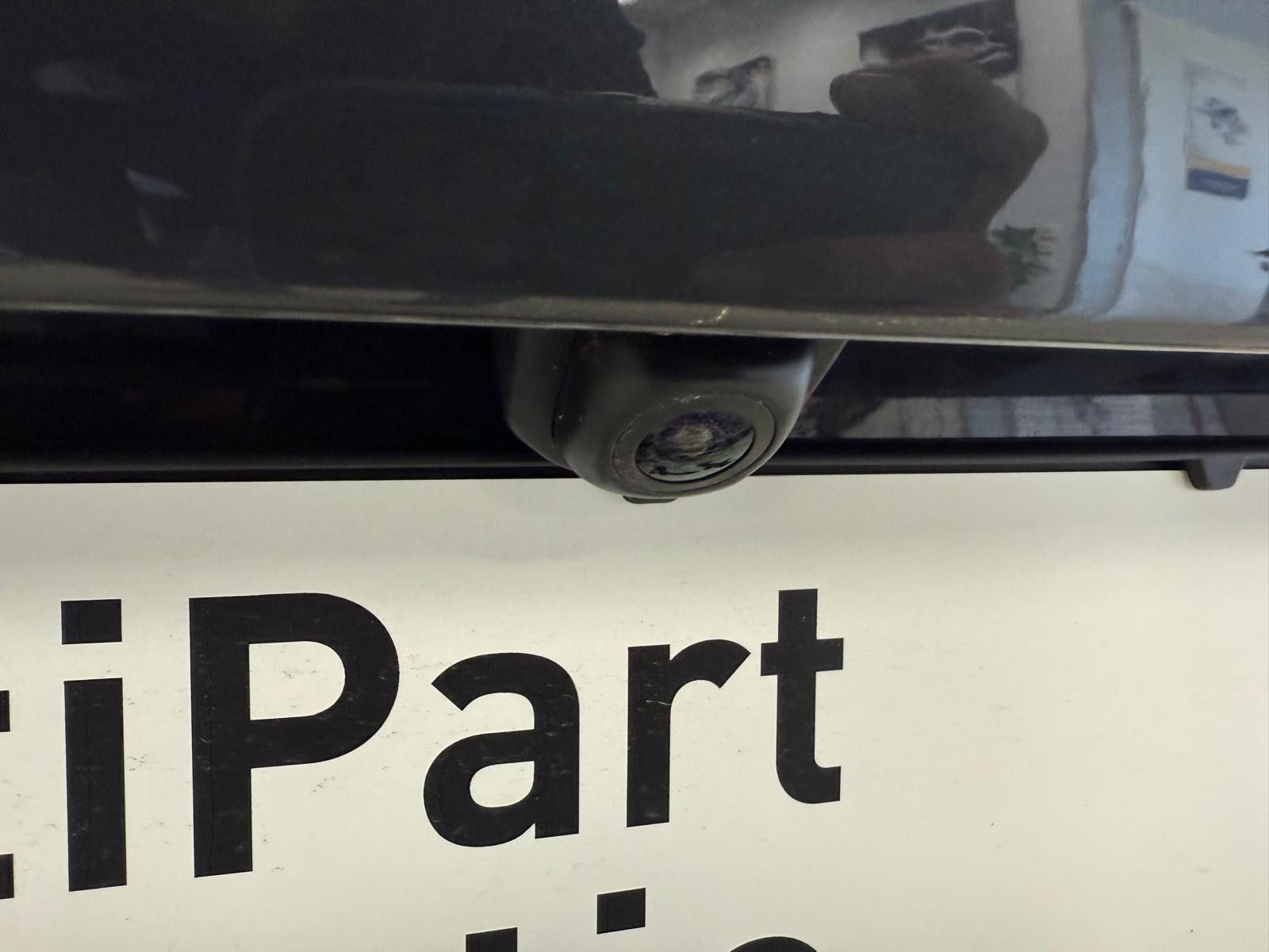 Fahrzeugabbildung Kia XCeed Black Xdition/WENIG KM/PANO/CARPLAY/SOUND