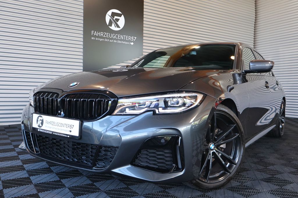 Image of BMW 330
