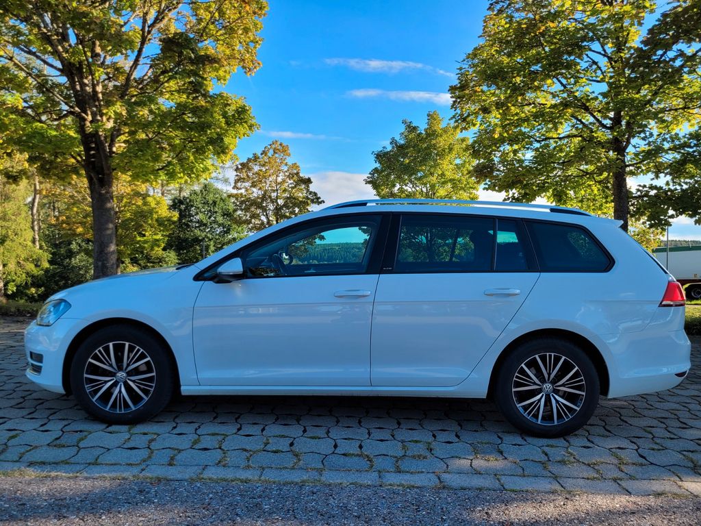 Image of Volkswagen Golf