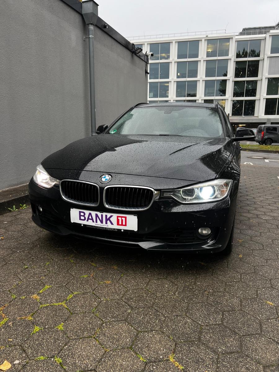 BMW 320 2013 — photo 12