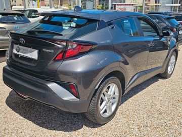 Toyota C-HR - 4
