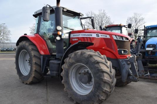 Massey Ferguson MF 7718 S