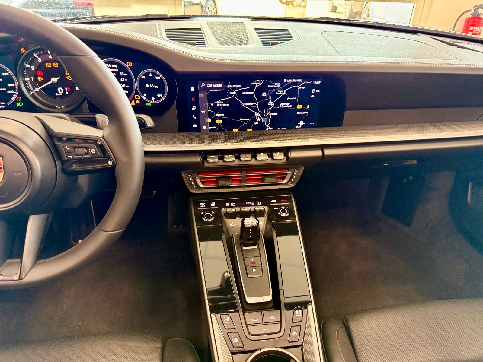 Fahrzeugabbildung Porsche 911 992 Carrera S Cabrio SportDesign/Sportabgas