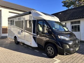 Sunlight Adventure T 69LC 8G Combi 6E SAT TV Heckstützen