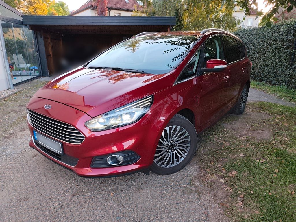 Image of Ford S-Max
