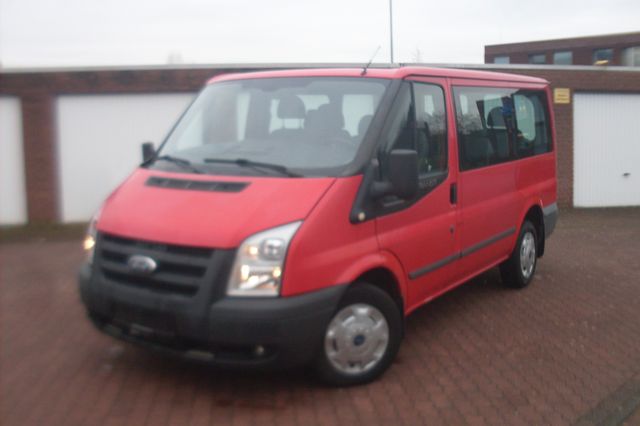 Ford Transit Kombi FT 300 K Trend, Klima, AHK,9 Sitze