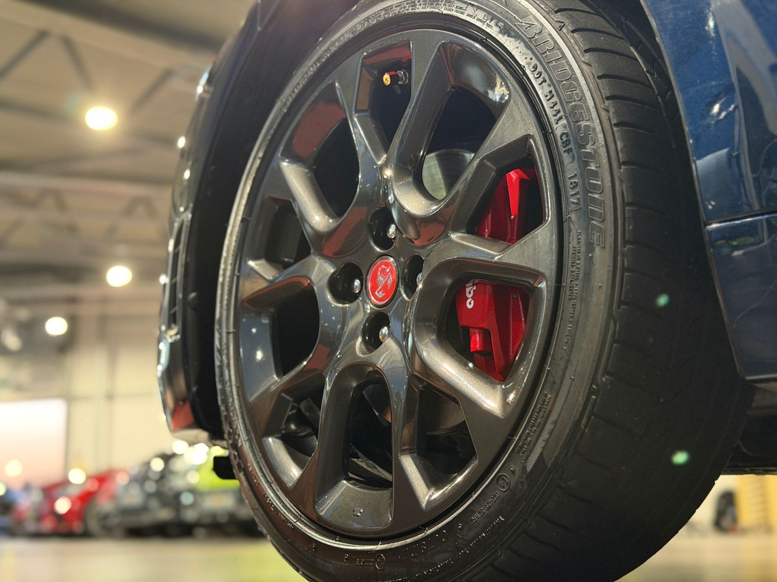 Fahrzeugabbildung Abarth 124 Spider 1.4 MultiAir Turbo AT Turismo LED NAV