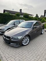 BMW 330 E92/ Reifen&Bremsen Neu / Standheiz.&Lüft. - BMW 330 mit Diesel-Antrieb: Coupé