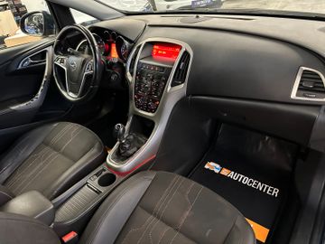 Opel Astra J Sports Tourer 150 Jahre Opel