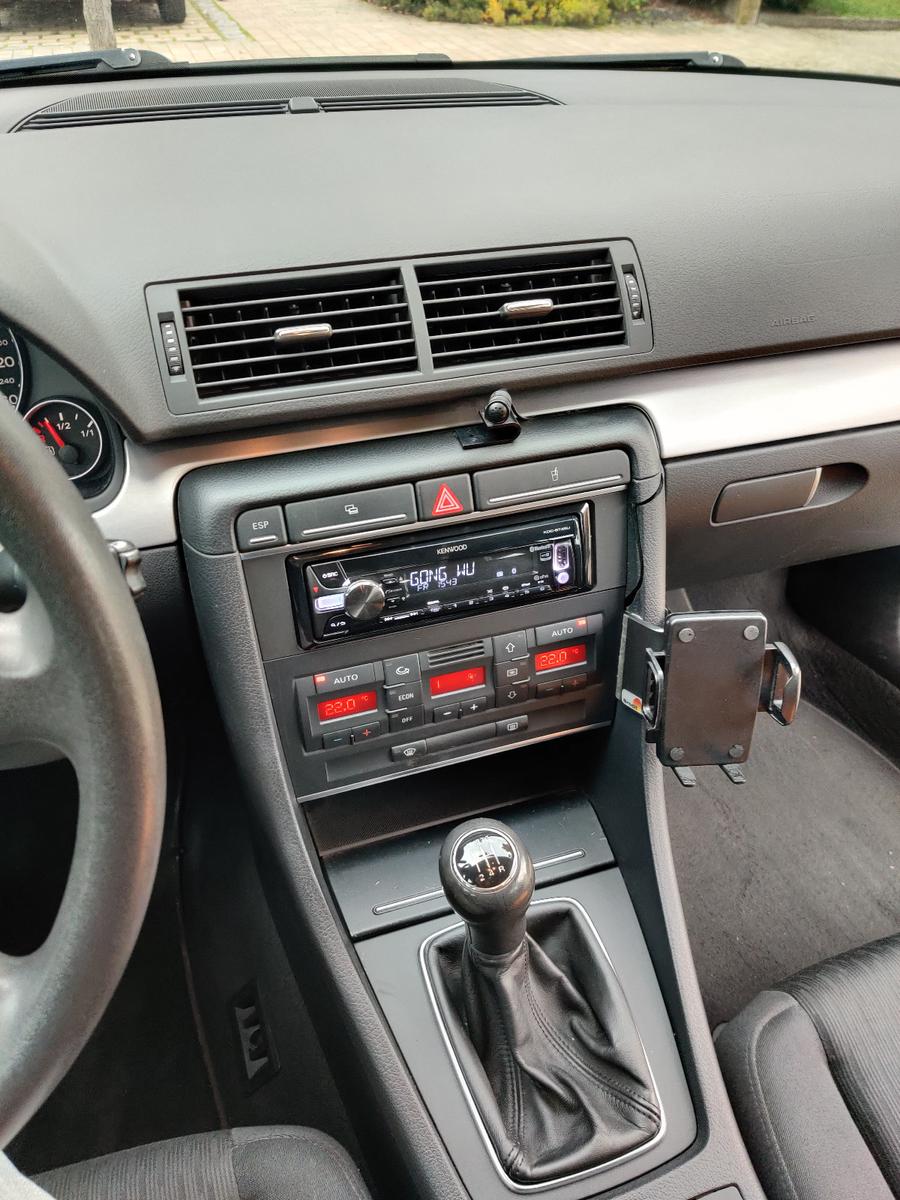 Audi A4 2006 — photo 9