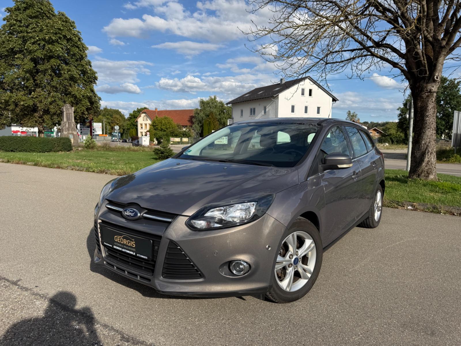 Ford Focus Turnier Champions Edition 1.Hand BFS PDC