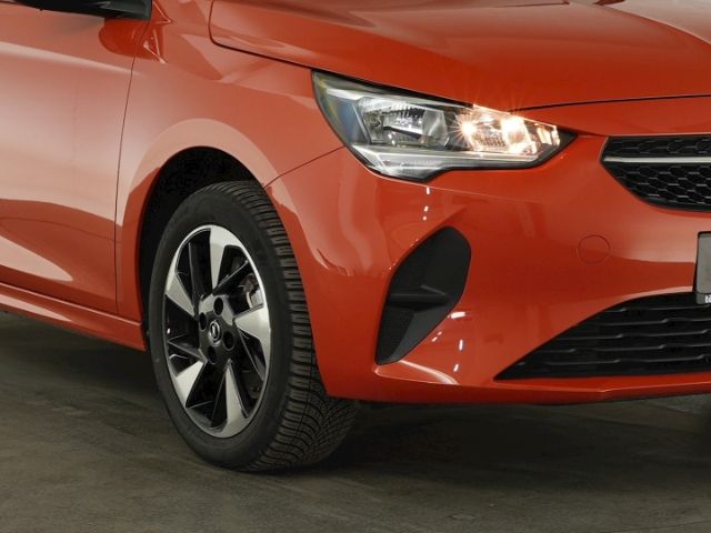 Corsa-e F EDITION 50kWH AT+SITZHEIZUNG+PARKPILOT