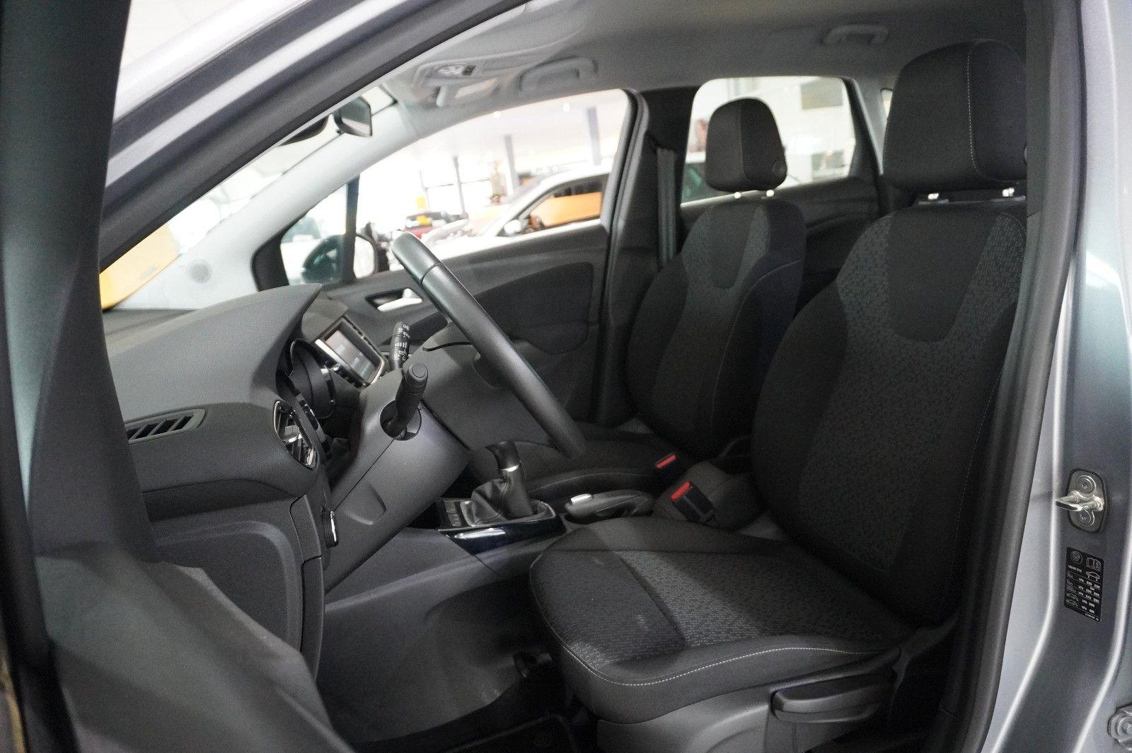 Fahrzeugabbildung Opel Crossland (X) 1.2 EDITION NAVI/LED/KAMERA/DAB+