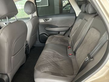 MG S6 Luxury AWD