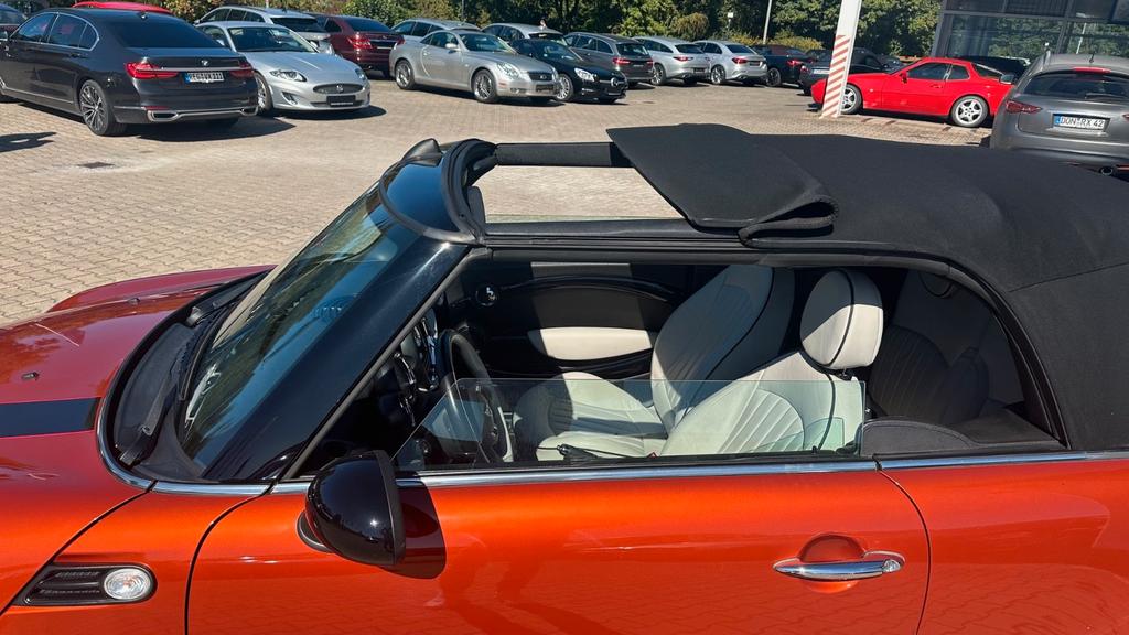 MINI Cooper Cabrio