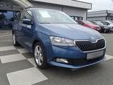 Skoda Fabia 1.0 Active*KLIMA*DAB*PDC*SHZG*BLUETOOTH* - mit Benzin-Antrieb: Blau, Stoff, Kombi, mit Klimaanlage, Bluetooth