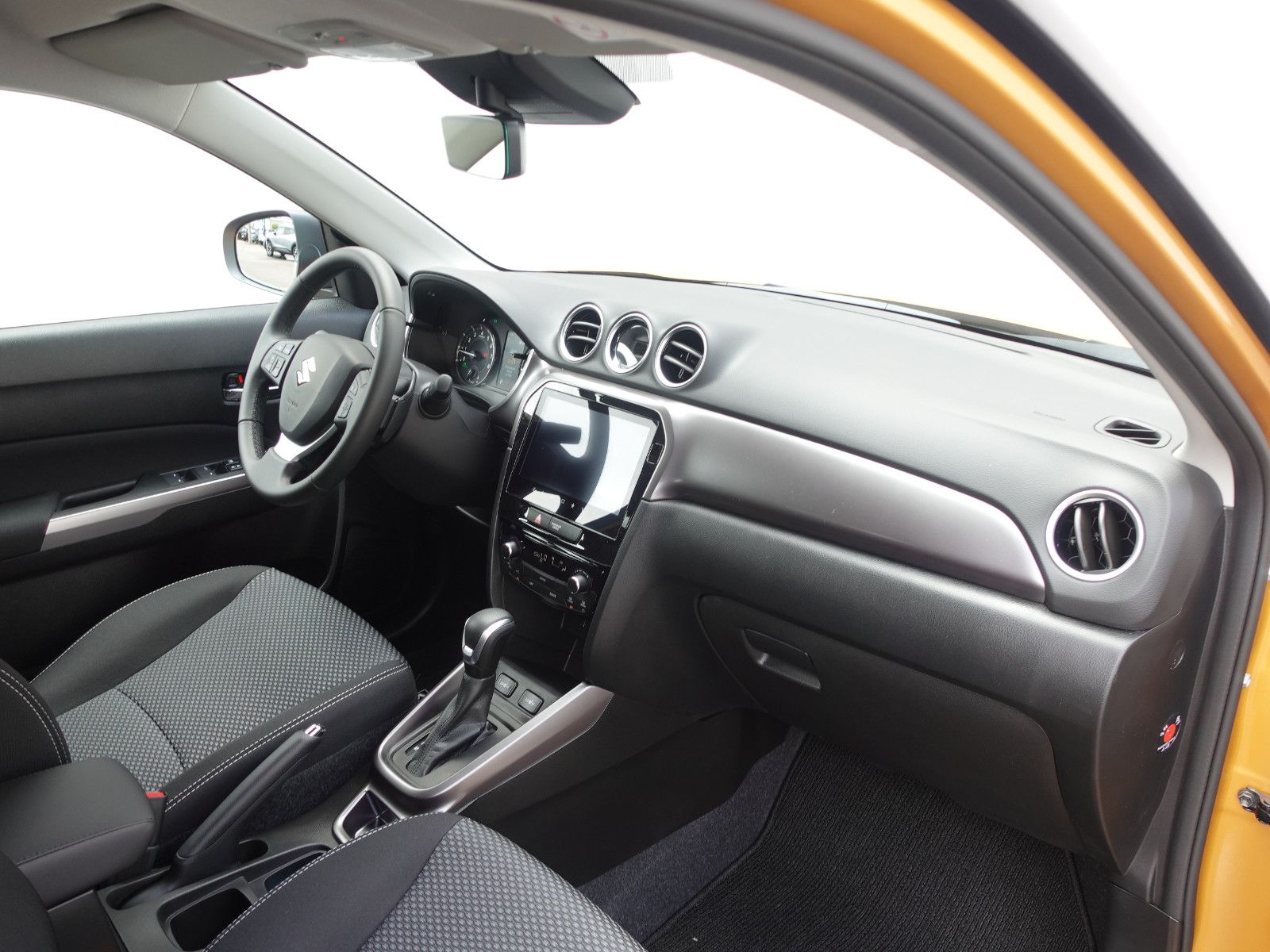 Fahrzeugabbildung Suzuki Vitara Comfort 1.5 AUTOMATIK,Navi,Kamera,Sitzhzg