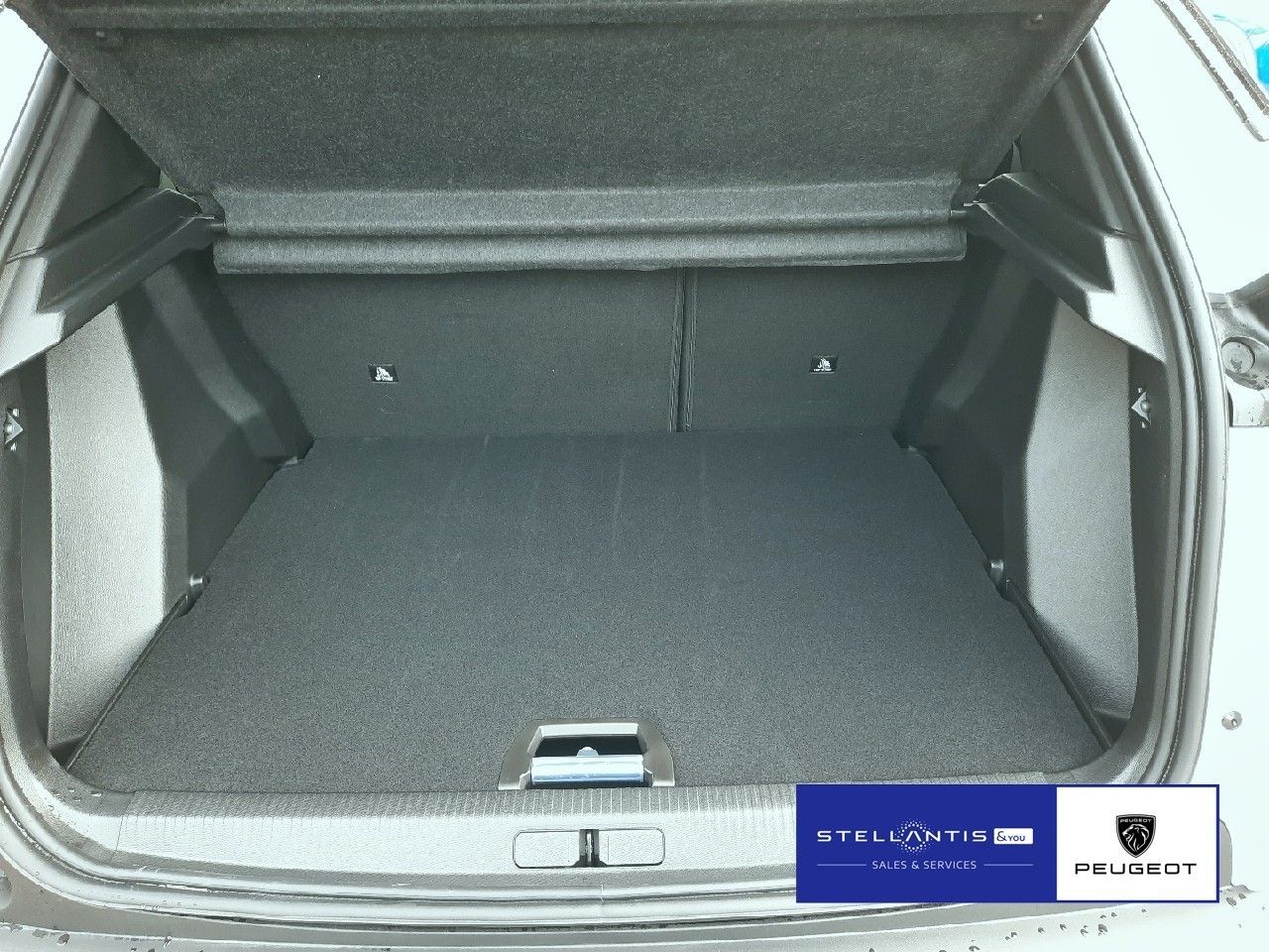 Peugeot 2008 - Bild 6