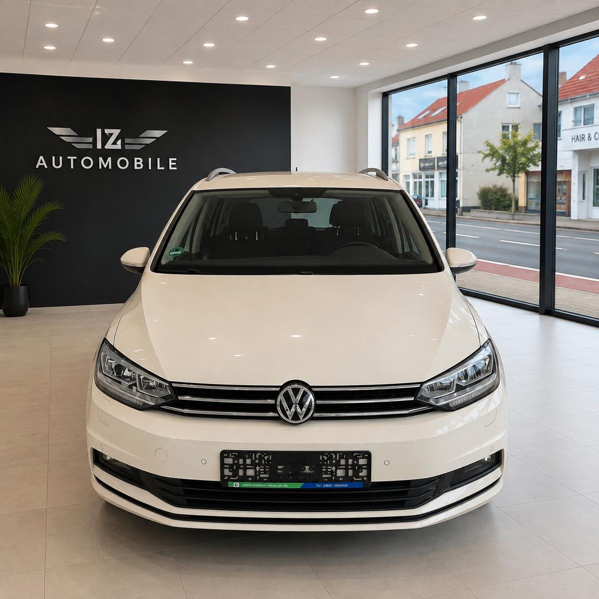 Volkswagen Touran / 7 Sitzer / Taxi / Automatik / 157.000KM