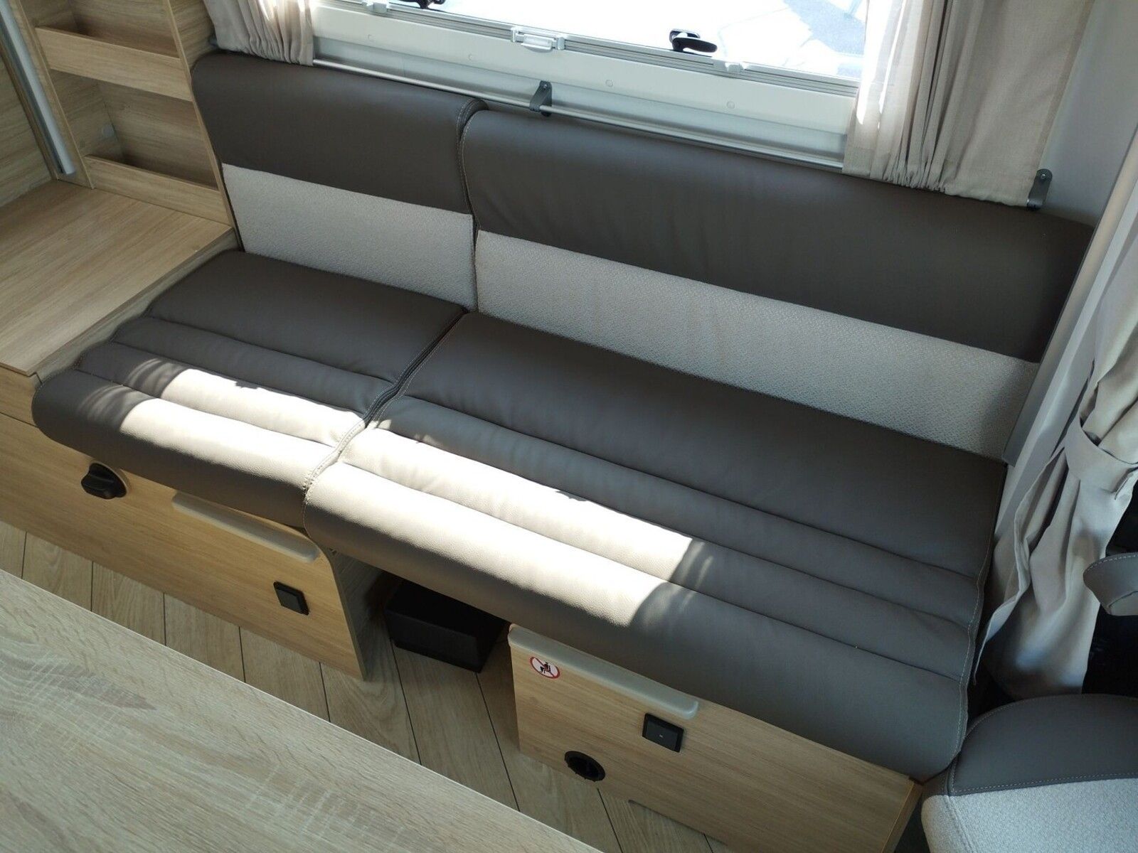 Fahrzeugabbildung Chausson Teilintegriert Titanium Line 630 Dörr30YEdition