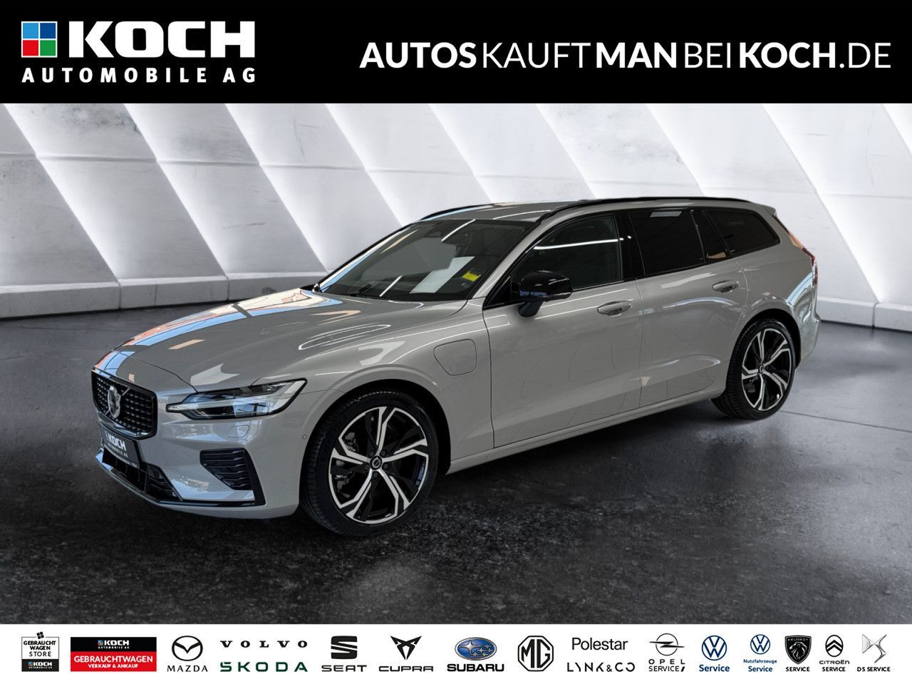 Volvo V60 T6 Plug-In AWD Plus Dark ACC 360° H/K BLIS