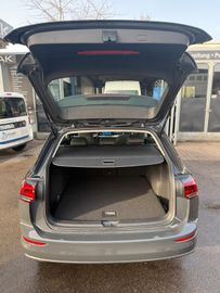 Volkswagen Golf - 5