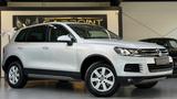 Volkswagen Touareg V6 TDI BMT 3.0l/ AHK/LEDER/Bi-Xenon - Volkswagen Touareg: Luftfederung