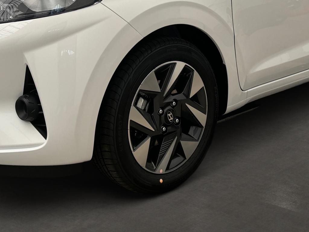 Fahrzeugabbildung Hyundai i10 FL (MJ24) 1.0 Benzin M/T Trend Navi SpurH