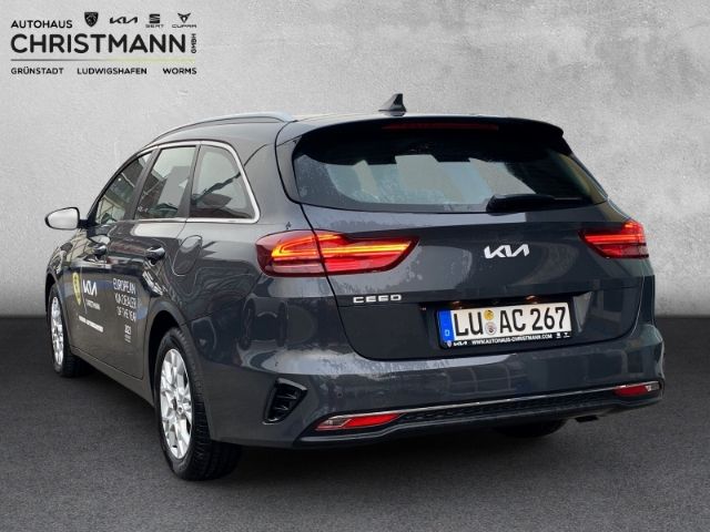 Fahrzeugabbildung Kia Ceed_sw SPORTSWAGON VISION 1.6 CRDi 48V MILD HYB