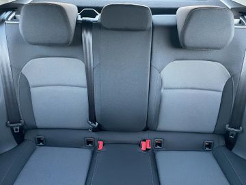 Skoda Fabia 1.0 TSI *KLIMA*PDCh*DAB*LED*SHZ*