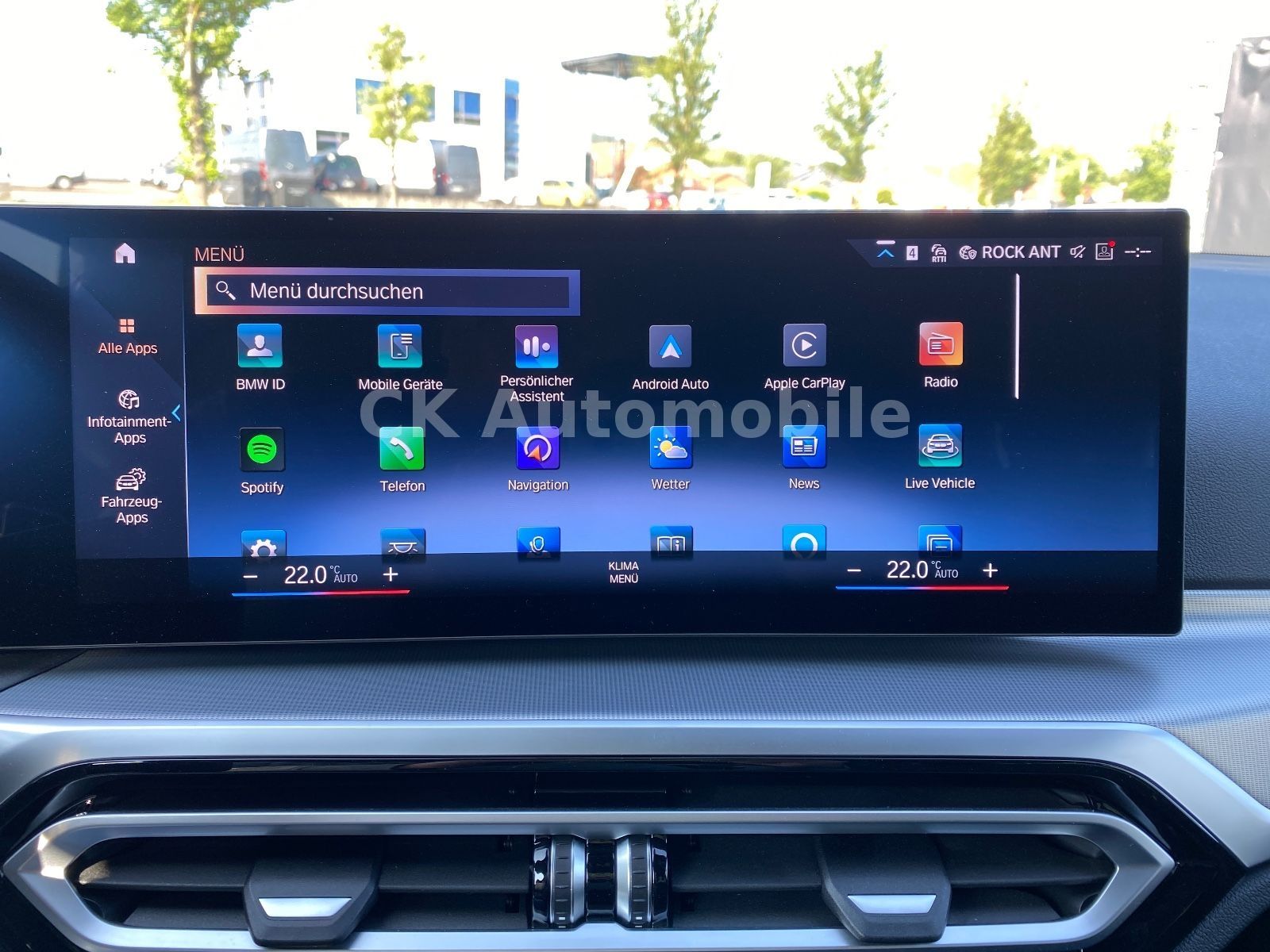 Fahrzeugabbildung BMW 320d xDrive Touring M-Sport/Navi/LED/ACC/360°Kam
